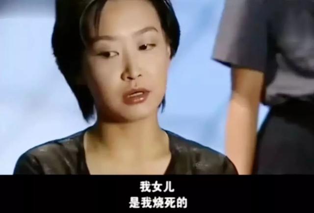 1段父女“亲密”视频疯传，评论区乌烟瘴气：这一幕早该被曝光了