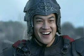 三国演义中纵横无敌的吕布，正史中是如何记载的？说出来别不信图片
