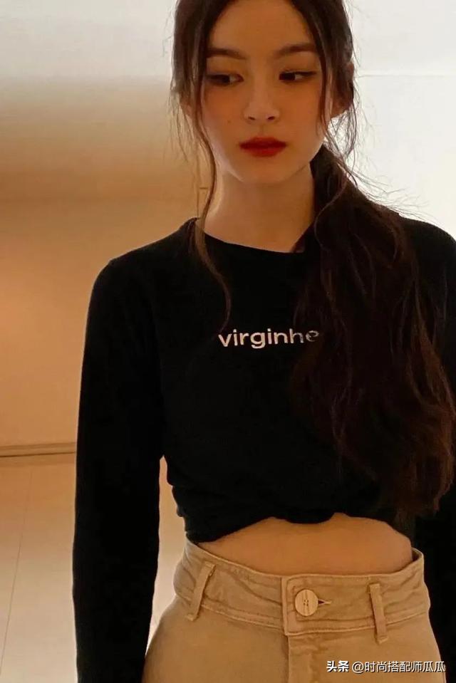 热巴带火了一种发型,叫"鲶鱼刘海",修饰脸型不说,还时髦洋气