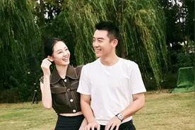 苗苗：3年为郑恺生2个孩子，至今没有财政大权，还向老公拿生活费图片