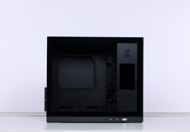 预算9k打造的桌面MATX小钢炮：9600X+5060Ti+闪鳞G500装机