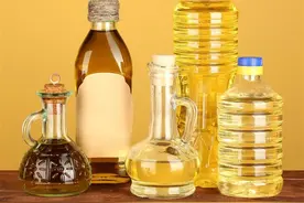 抽检食用油，致癌物超标20倍，自查厨房是否有3种油，别再吃了图片