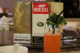 轮到你敬酒，宁可傻坐着当哑巴，也别说这3句敬酒话，容易讨人嫌图片