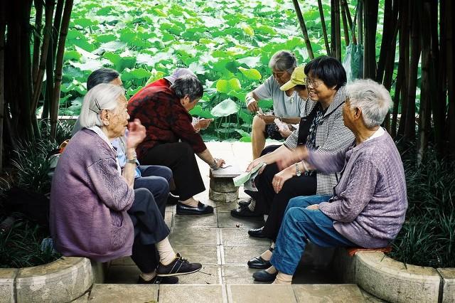 人民日报：退休最好的本钱，最好的医生，最好的活法......