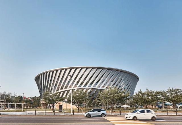 机械展展台设计图