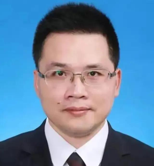 一星期内，江苏省8名干部被查处！反腐力度非常大！