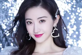天生冷白皮的女星，个个中了基因彩票，让黑黄皮女星情何以堪图片