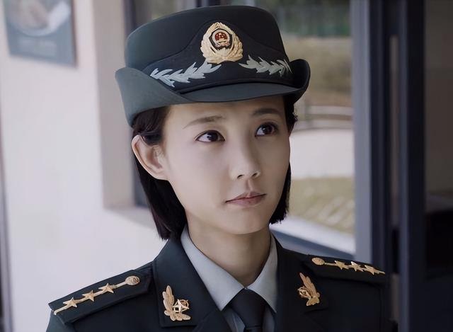 特战荣耀：谁能想到，为爱痴狂4年的艾千雪，会是这样遗憾的结局