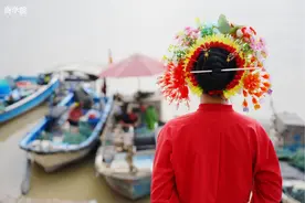 打卡蟳埔村：簪花围与蚵壳厝成就“民俗热”图片
