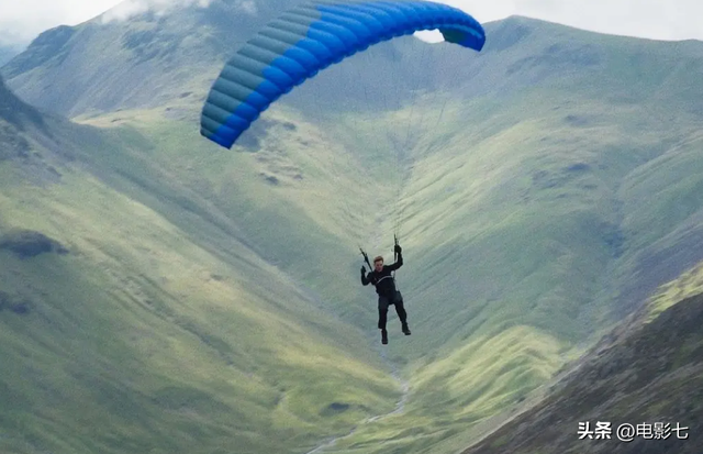 ���ڵ���ӳ��6����Ƭ�����˽����С�Ҫ�𣬡����񡷵ĳ߶������