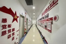 引领党建新风尚！南昌大学二附院医学影像中心打造党建文化墙图片