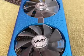 350蓝宝石极光特别版AMDRX5908G显卡默认5000+分，绝地求生242FPS图片