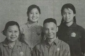 王媛媛回忆1969年离家参军见到久别的司令爸爸时的感人情景图片