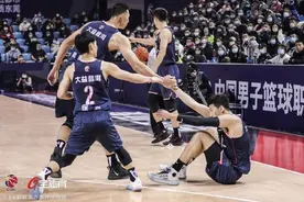 CCTV5直播！广东PK山东揭幕战，杜锋力争首胜，小丁复出斗阿联图片
