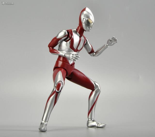 78官测：THREE ZERO FIGZERO系列 新·奥特曼