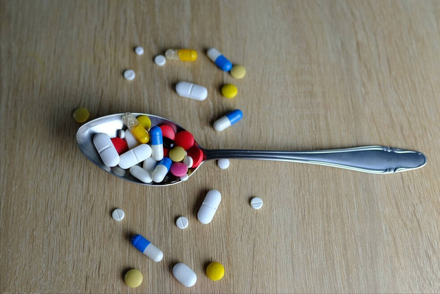 向女生饮料投牛磺酸动机不纯，还有哪些“催情药”常被误解？