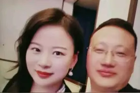 “电梯门”再升级，杨书记免职，刘仕芹不回头，老公绝望再放猛料图片