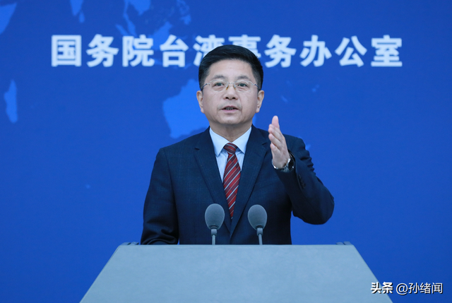 两岸军舰被曝发生对峙，美参谋长发声：美舰不能减少穿越台湾海峡