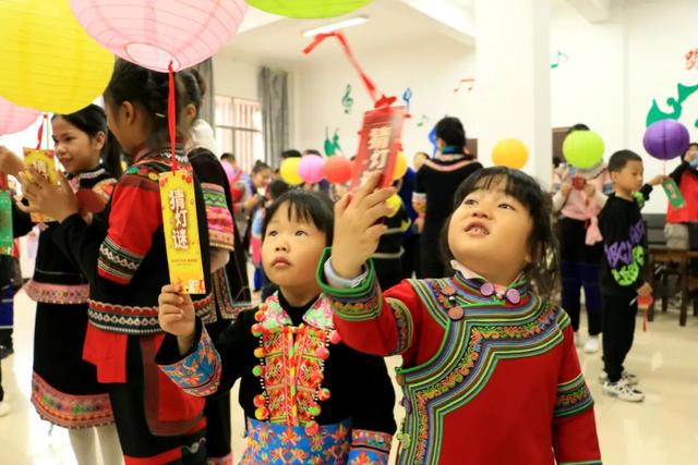 我们的节日·元宵节 | 花好月圆又一年!我州各地开展丰富多彩活动闹元宵