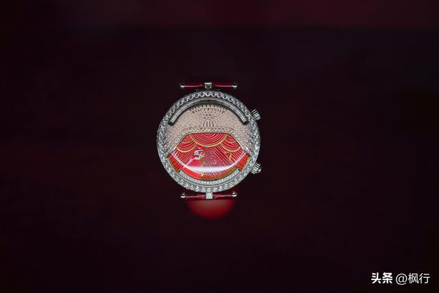 꾭䣬ʱű龭ѴչӭɫйϦ