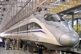 中国高铁力压群雄，总里程达42000公里！为何西方国家不发展高铁图片