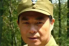 愚忠的可怜人——李副官图片