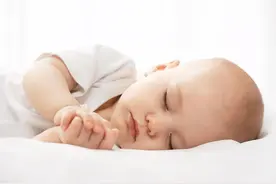 快来自查！宝宝湿疹总是反复，是不是这个原因？图片