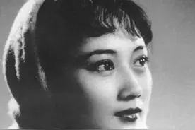 八一电影厂第1任女厂长，59岁被授予少将，曾是一代人心中的女神图片