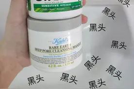 作为精致女人，怎么能容忍鼻子上的黑头，用了这个方法告别黑头图片