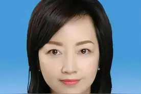 为何李少莉至今没事，而女副区长不雅聊天记录曝光后，就出了结果图片