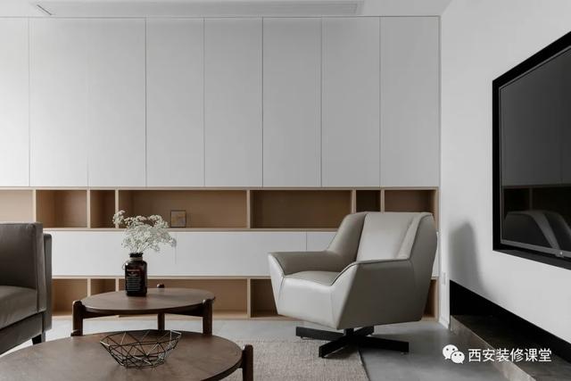 130㎡四室变两室,还有书房和储物间