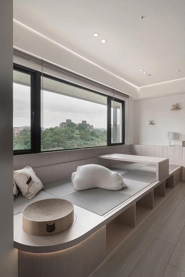 哇喔，反传统设计！屋内漂浮一座座猫屿，成为笑声满满的亲子猫宅