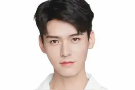 男明星证件照系列：杨洋任嘉伦又正又帅，最后却被肖战的惊艳到了图片