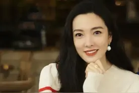 曾有一段失败婚姻的上海主持人，如今是否依然幸福？图片