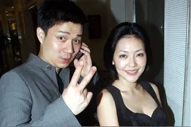 许雅钧上海小三曝光，浙江美女96年出生，两人年龄相差26岁图片