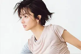 女星满岛光《MUSE》杂志封面大片，演绎清晨状态元气满满图片