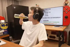超级小桀电脑店翻车：原来让电脑奸商混不下去的方法是比他们更奸图片