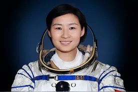 航天女英雄刘洋：丈夫才貌双全，在执行任务时，丈夫善意“撒谎”图片