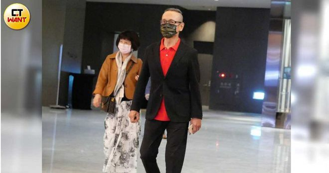 一天内8个瓜！两对cp结婚、两位去世，人类的悲喜并不相通