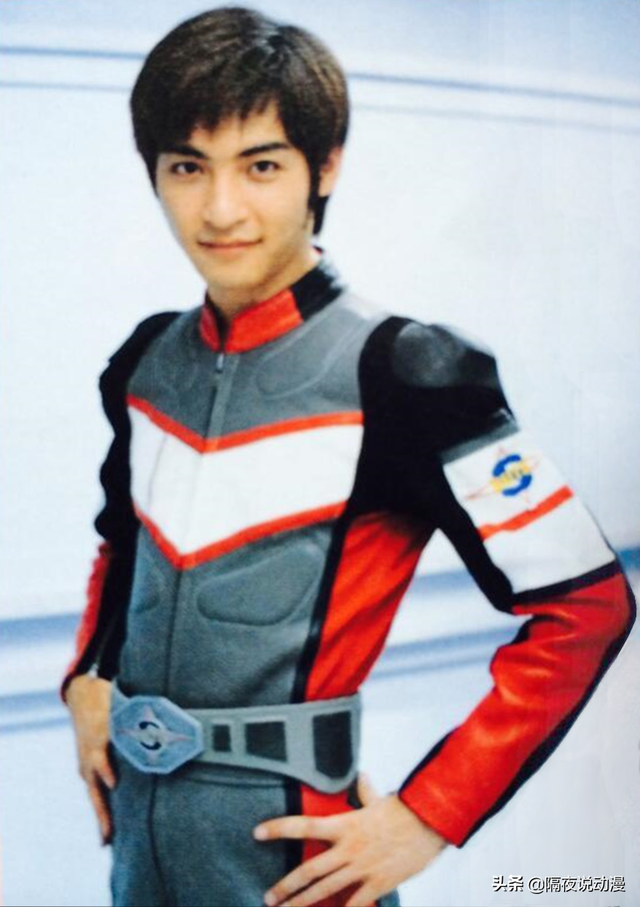 忙着“卖胶”的圆谷，还会记得25年前的《戴拿奥特曼》有多神吗？