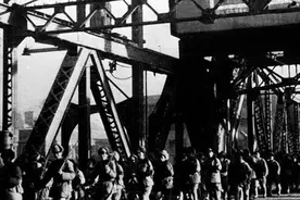 毛主席三次重用此人，此人晚年评价毛主席：没有人比毛主席更高明图片