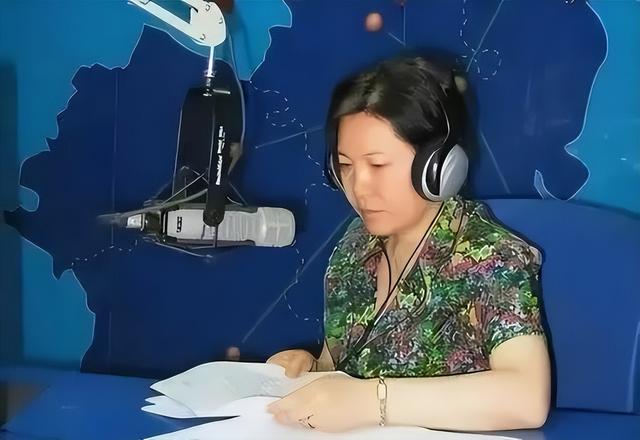 江苏好色老虎落马:私生活糜烂似女皇，将"男宠"赐给女儿一同享乐