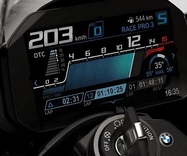 新款宝马公升级跑车S 1000 RR欧洲发布 加装空力套件/动力小涨