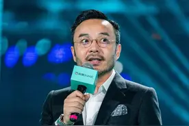“神仙救场”汪涵：救场堪称教科书，如何化解“黑色六分钟”？图片