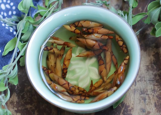 鐢鏈夐挶娌￠挶锛屽缓璁腑鑰佸勾浜猴細5鏉€滈珮閿岃尪鈥濆父鍠濓紝钀ュ吇瓒宠韩浣撳ソ