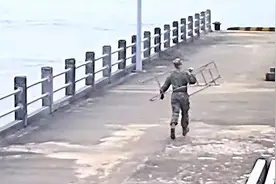 5年6次救人，空军“船艇兵”好样的！图片