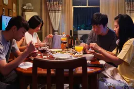 郭京飞谭卓“平凡”夫妻隐于闹市，间谍可能就在你身边！江苏城市《对手》上线图片
