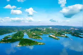 丹江大观苑招聘带团导游，月薪过万不是梦！！！图片