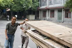 多地发布建筑业清退令，农民工：留不下的城市，回不去的农村图片