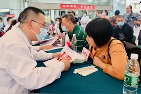 关注世界嗓音日 | 如何拥有好嗓子？请收下这份科学护嗓指南图片